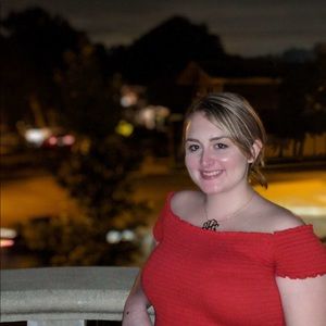 Meet your Posher, Alana